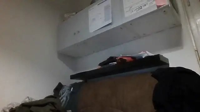 Snapshot of whatYwantMorrre chatting on November 2025 04:30:02 PM whatYwantMorrre online show from November 2025 04:30:02 PM