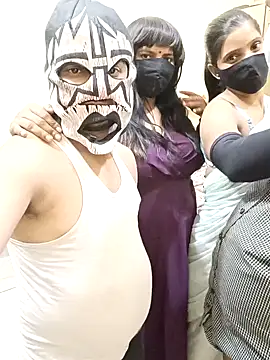 Hot modal online show from November 2025 04:51:01 PM