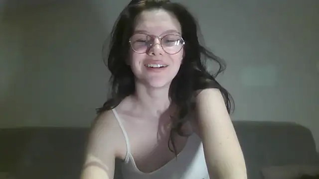 LaVostraDorothy online show from November 2025 08:20:02 PM