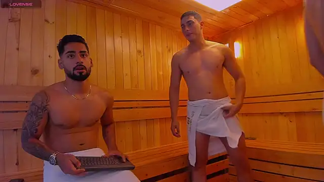 Snapshot of mike_friends chatting on September 2025 01:20:02 AM mike friends online show from September 2025 01:20:02 AM