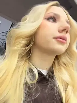 Sky Cutie online show from February 2026 05:17:01 AM