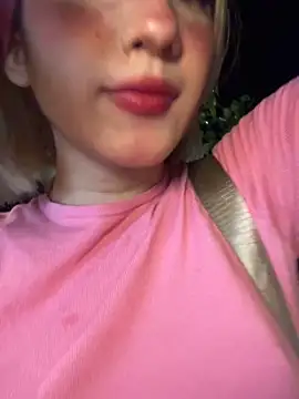 Snapshot of SweetBunnyGF chatting on November 2025 12:41:01 AM SweetBunnyGF online show from November 2025 12:41:01 AM