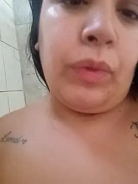 Snapshot of Pomelit00 chatting on February 2026 09:38:01 PM Pomelit00 online show from February 2026 09:38:01 PM