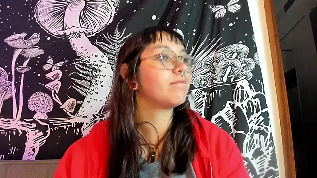 Snapshot of Violetaa_Leee chatting on October 2025 02:20:02 AM Violetaa Leee online show from October 2025 02:20:02 AM