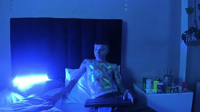 Nascary Fox online show from September 2025 09:05:02 PM