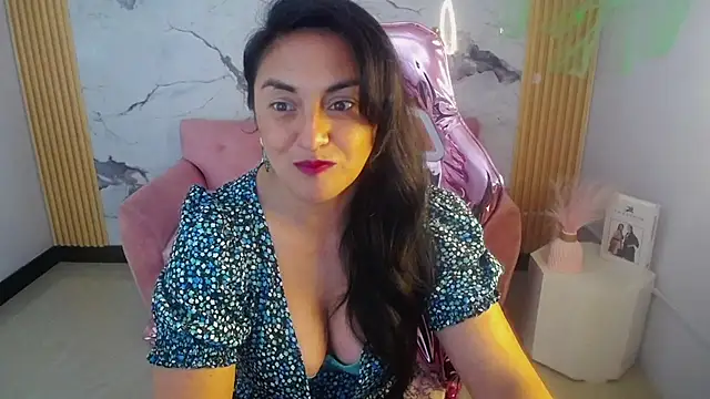 tamara ch1 online show from October 2025 02:55:02 AM