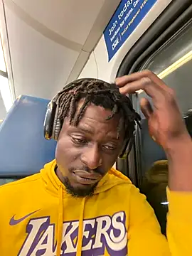 Vikehim online show from November 2025 03:49:02 AM