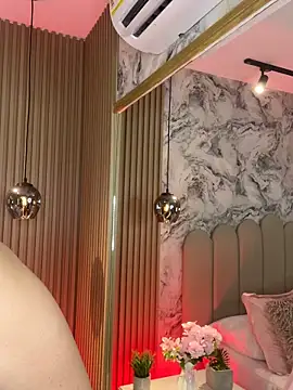 Snapshot of MellanyStorm chatting on November 2025 01:45:01 PM MellanyStorm online show from November 2025 01:45:01 PM