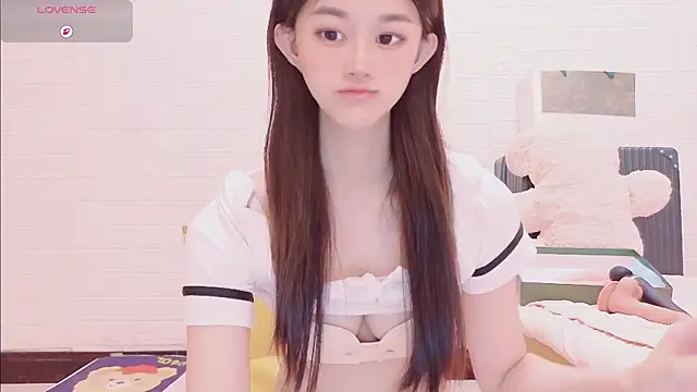 marina-cutegirll online show from February 2026 07:06:01 PM