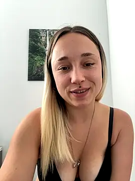 stelli 99 online show from September 2025 03:06:02 PM