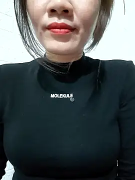 Singlemom69x online show from January 2026 01:32:01 AM