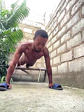 Makemecum634941 online show from November 2025 08:59:02 AM