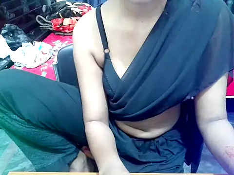 blackpori online show from November 2025 05:17:01 AM