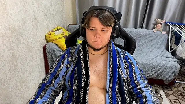 Snapshot of desiredude9 chatting on September 2025 08:54:02 PM desiredude9 online show from September 2025 08:54:02 PM