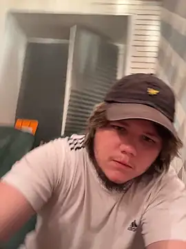 Snapshot of desiredude9 chatting on November 2025 06:35:01 PM desiredude9 online show from November 2025 06:35:01 PM