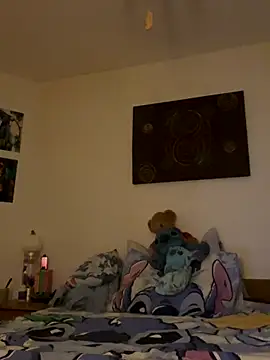 kittykatbean online show from November 2025 04:07:02 PM