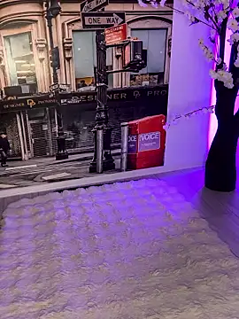 Snapshot of AubrieleRouj1 chatting on January 2026 04:54:02 PM AubrieleRouj1 online show from January 2026 04:54:02 PM