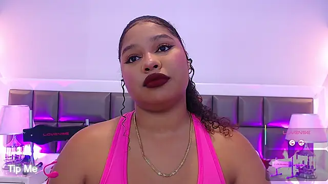 Snapshot of LennaEvans chatting on October 2025 10:52:02 AM LennaEvans online show from October 2025 10:52:02 AM