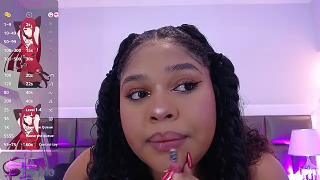 Snapshot of LennaEvans chatting on November 2025 11:05:02 AM LennaEvans online show from November 2025 11:05:02 AM