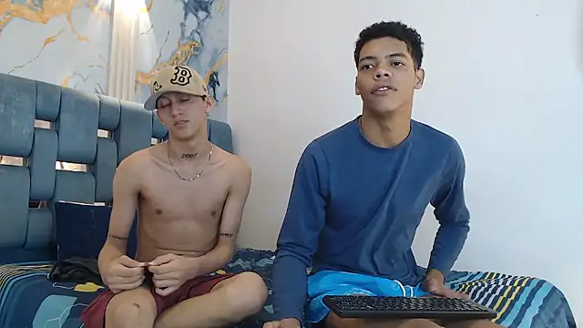 PRETTY FEM online show from January 2026 06:24:02 PM