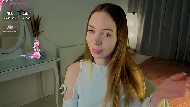 CarollSmithh online show from February 2026 09:12:02 PM