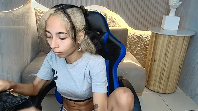 Agnis ink r online show from October 2025 12:49:01 PM