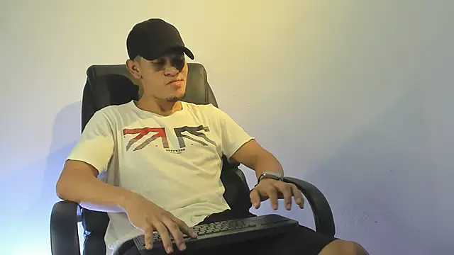 Manuel FPG online show from September 2025 07:57:02 PM