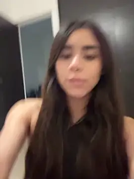 Ariovalle online show from September 2025 07:21:02 AM