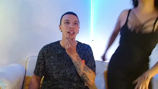 Snapshot of Luna_Noire1 chatting on November 2025 11:47:01 PM Luna Noire1 online show from November 2025 11:47:01 PM