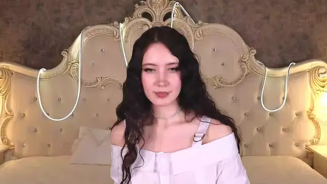 GraceMartinos online show from October 2025 09:06:01 PM