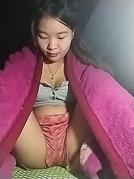 lylylove online show from November 2025 08:26:01 AM