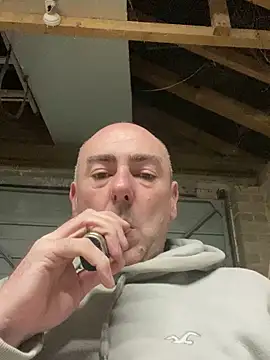 Richmcgee online show from February 2026 08:29:01 PM