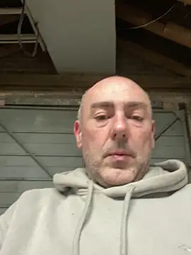 Richmcgee online show from February 2026 08:30:01 PM