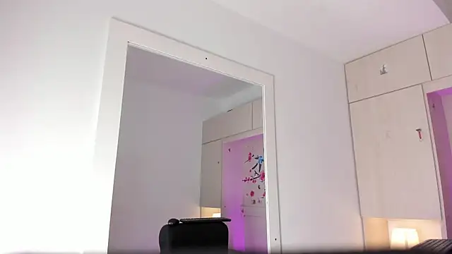 Stefannyevans  online show from December 2025 12:55:01 PM