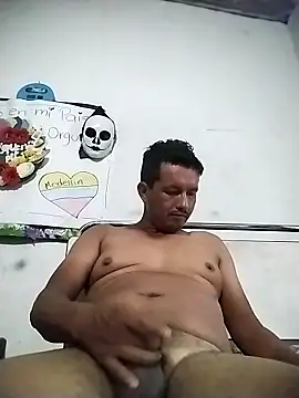 colombiano198720 online show from November 2025 12:16:01 PM