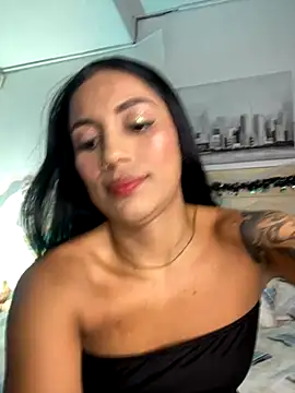 GabiHills online show from October 2025 07:03:02 PM