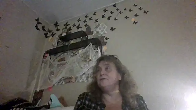 Snapshot of Bored_Grandma chatting on September 2025 07:33:02 AM Bored Grandma online show from September 2025 07:33:02 AM