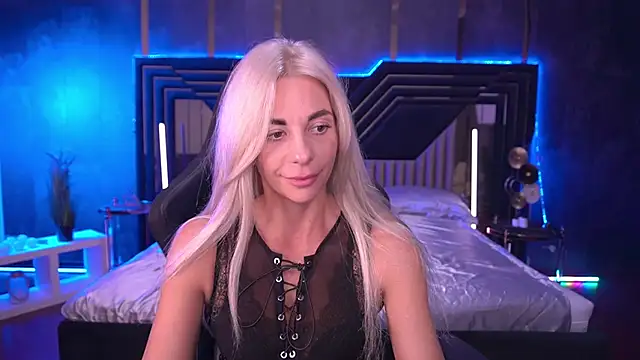 BellaRayyy online show from September 2025 07:57:01 PM