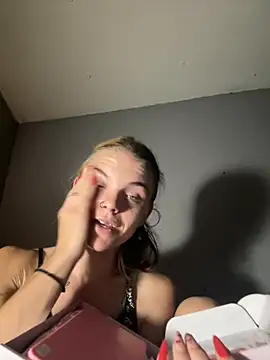 Snapshot of ittybittymeryssa chatting on October 2025 06:45:02 PM ittybittymeryssa online show from October 2025 06:45:02 PM