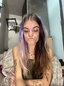 Snapshot of ittybittymeryssa chatting on December 2025 09:10:02 PM ittybittymeryssa online show from December 2025 09:10:02 PM