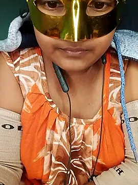 Snapshot of mimi87hoty chatting on January 2026 05:26:02 PM mimi87hoty online show from January 2026 05:26:02 PM