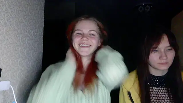 Poppy sun online show from October 2025 09:13:01 PM