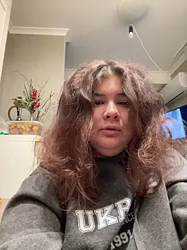 AliceCurlyX online show from December 2025 11:42:02 PM