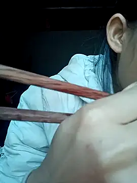 Ananine online show from November 2025 12:35:01 AM