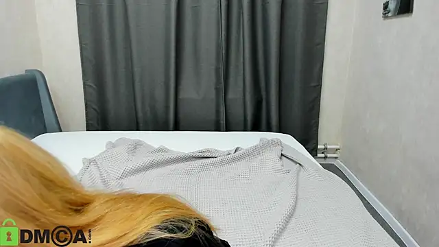 Sylvia Ortiz online show from October 2025 01:06:01 AM