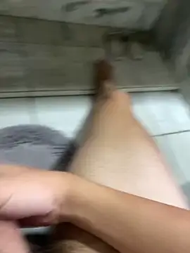 Novindapikgrossa online show from December 2025 12:36:02 PM