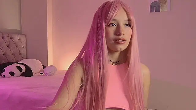 Alisha Olsen  online show from September 2025 05:06:02 AM