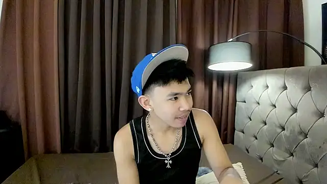 urfantasyhotbaby online show from November 2025 05:02:01 PM