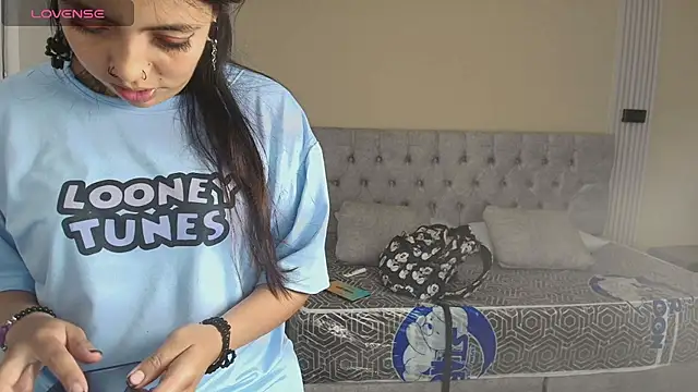 LiaMonroee  online show from October 2025 11:42:02 AM