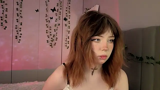 Snapshot of RileyVice chatting on December 2025 08:20:02 AM RileyVice online show from December 2025 08:20:02 AM